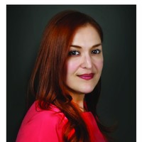 Sitters Studio Employee Lauryn Garza's profile photo