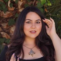 Victoria Medina Email