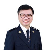 Edmond Lee Email
