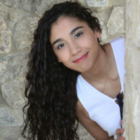 Warrandyte Diary Employee Victoria Vergara's profile photo