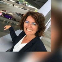 Andrea Güthaus Email