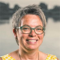 Claudine Mijs Email