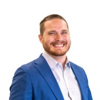 Henri Uusoksa Email