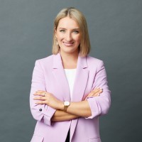 Demi Williamson Email