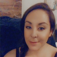 MJ Logs Employee Roxann Gale's profile photo