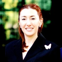 Van Cleef & Arpels Employee Julie Crampe's profile photo