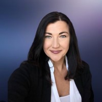 FirstView Financial Employee Kelli Landa's profile photo