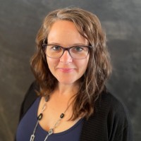 Casandra Hinds Email & Phone Number