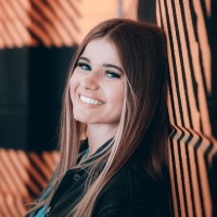 Ellie Yoder Email & Phone Number