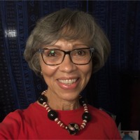 E-mail e número de telefone de Rebecca Sykes