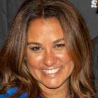 Dollarama L.P. Employee Véronique Denis's profile photo