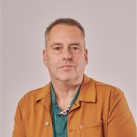 Simon Read Email & Phone Number