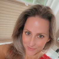 Long-80 Employee Elizabeth Hutchinson's profile photo