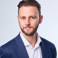 CBRE Employee Ian Hunt's profile photo