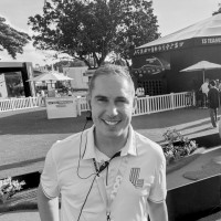 Email e telefono di Lee Aspinall