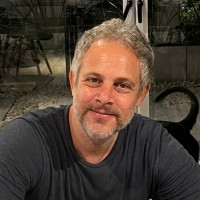 Javier Kitainik Email