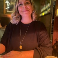 Tufenkian Carpets Employee Laura Gonzales's profile photo