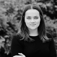 JOIN Employee Ariane Chatrenet's profile photo