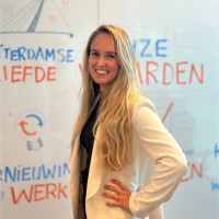 Britt van Putte Email