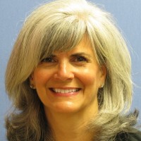 Juliana Iarossi Email & Phone Number