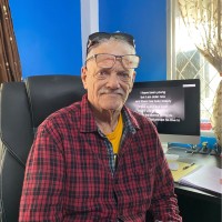 Larry Gutknecht Email & Phone Number