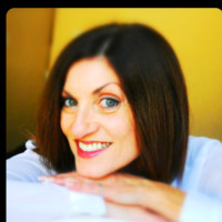 CINEVERSE Rentals Employee Mindy Bee's profile photo