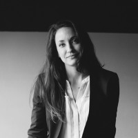 Anna Dewitt Email & Phone Number