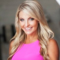 Safe Harbor Financial Employee Julie Lesicki's profile photo