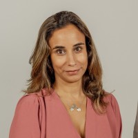 Barbara Cravo Email