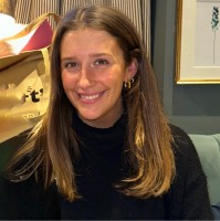 Logan Sports Marketing Employee Lili Devonald's profile photo