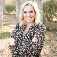Summit Marketing Employee Natalie Loomis's profile photo