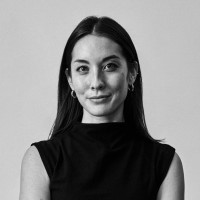 Laura Touysinhthiphonexay Email & Phone Number