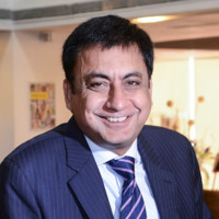 Email e telefono di Sandeep Kohli