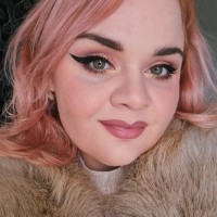 Alexandra Janovská Email