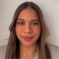 300 Software Employee Nathália Gomes's profile photo