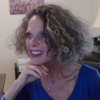 Suzanne Robichaud Email & Phone Number