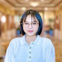 Chi Dinh Email & Phone Number