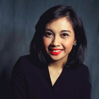 Tuti Yuliani Email