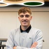 Viktor Farkas Email