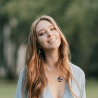 Anna Pashchenko Email