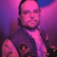 Aaron Irons Email & Phone Number