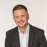 Oliver Ward Email