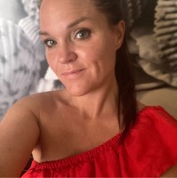 Vickie Taylor Email