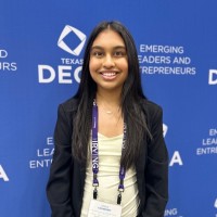 iStart Valley Employee Anika Chundury's profile photo