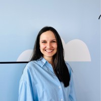 Dila Yöndem Email