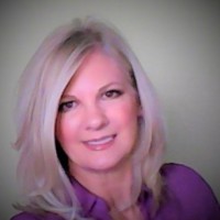 First Mid-Illinois Bank & Trust Employee Linda Becker's profile photo