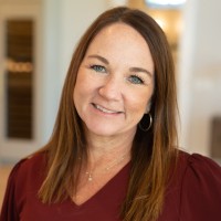 Five Over Four Realty Employee Lori Ransom's profile photo