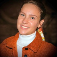 Edena Hasimja Email
