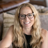 Astute Financial Consulting Employee Amy Becker's profile photo