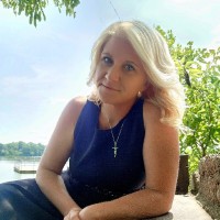Nicole Farmer Email & Phone Number